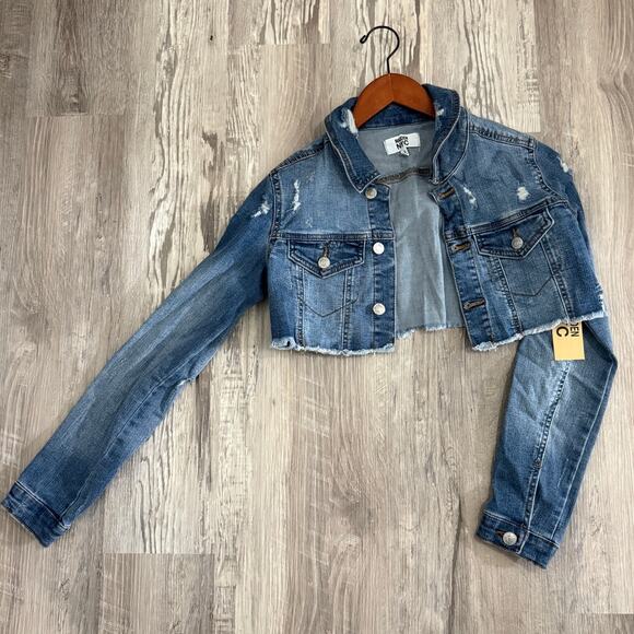 Madden NYC NWT Blue Cropped Denim Jacket Medium Wash Distressed Womens Size S - Picture 1 of 10